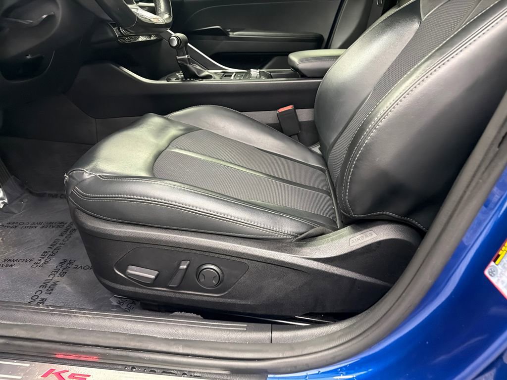 Used 2022 Kia K5 GT-Line image 10