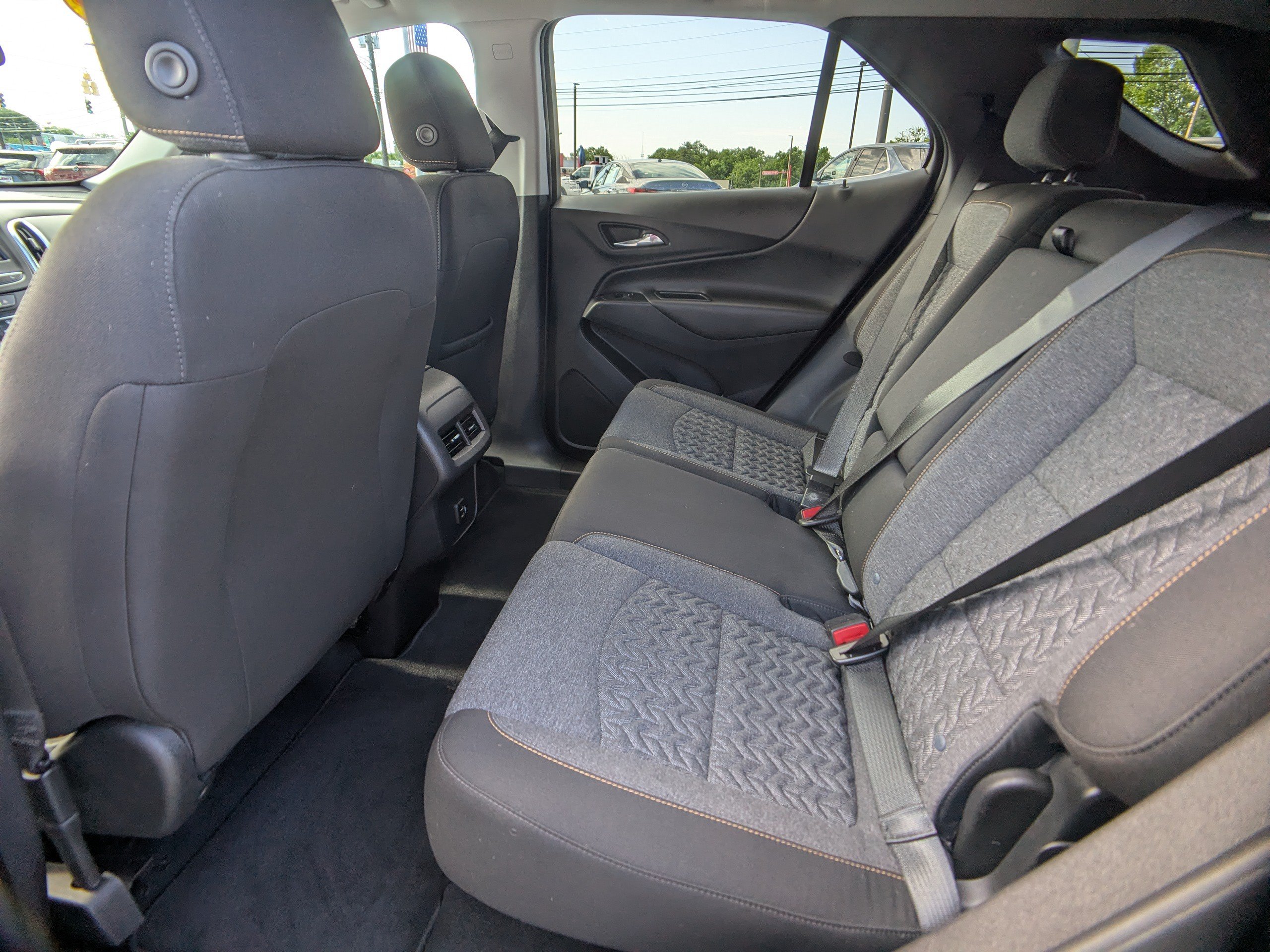 Used 2023 Chevrolet Equinox LT AWD/4WD image 14