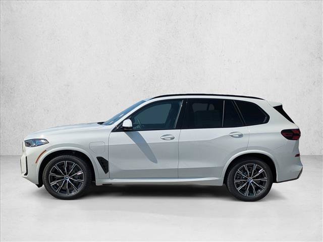 Used 2026 BMW X5 xDrive50e w/ M Sport Package AWD/4WD image 5