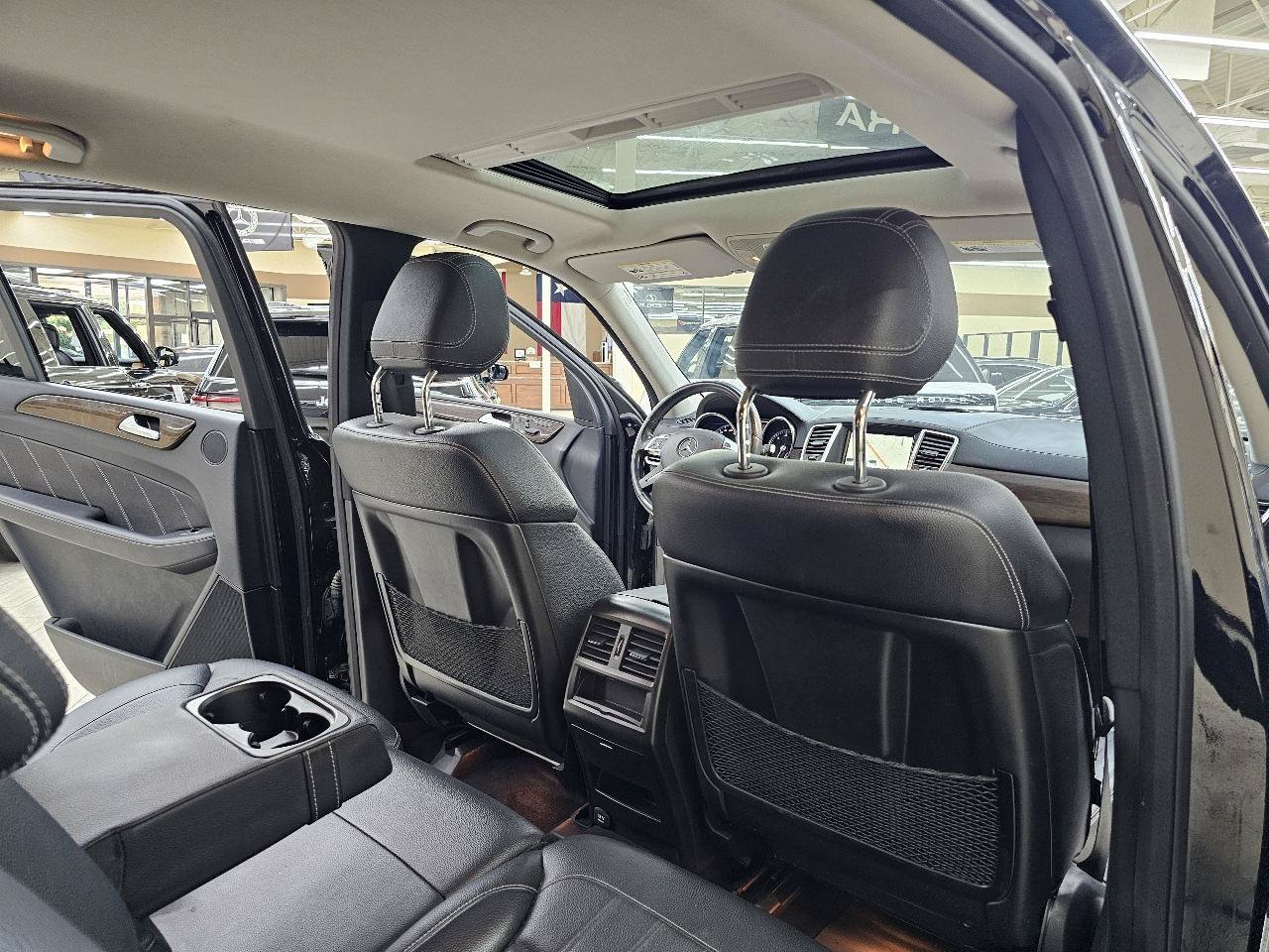 Used 2015 Mercedes-Benz GL 450 4MATIC image 25