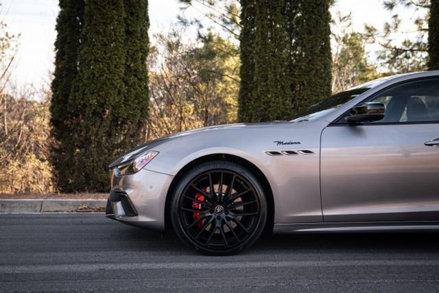 Used 2022 Maserati Ghibli Modena image 8