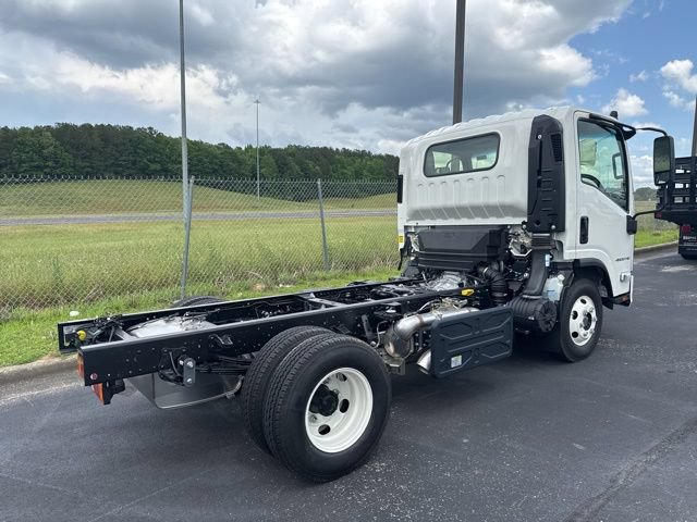 New 2025 Chevrolet Low Cab Forward 4500 XD RWD image 4