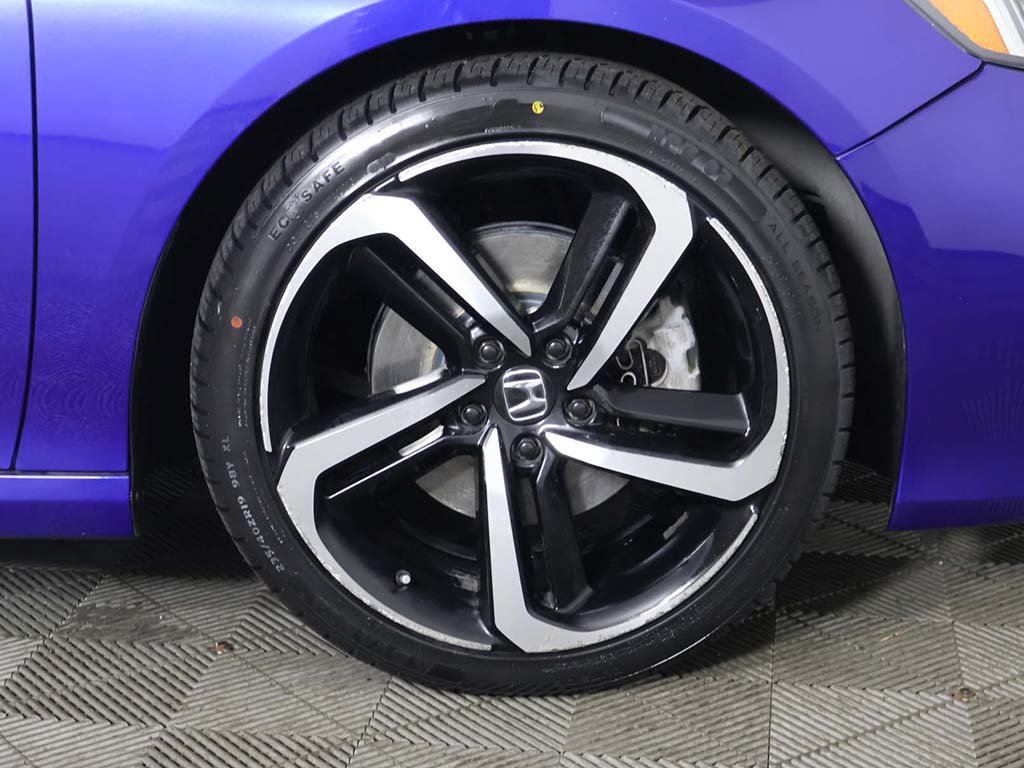 Used 2020 Honda Accord Sport image 18