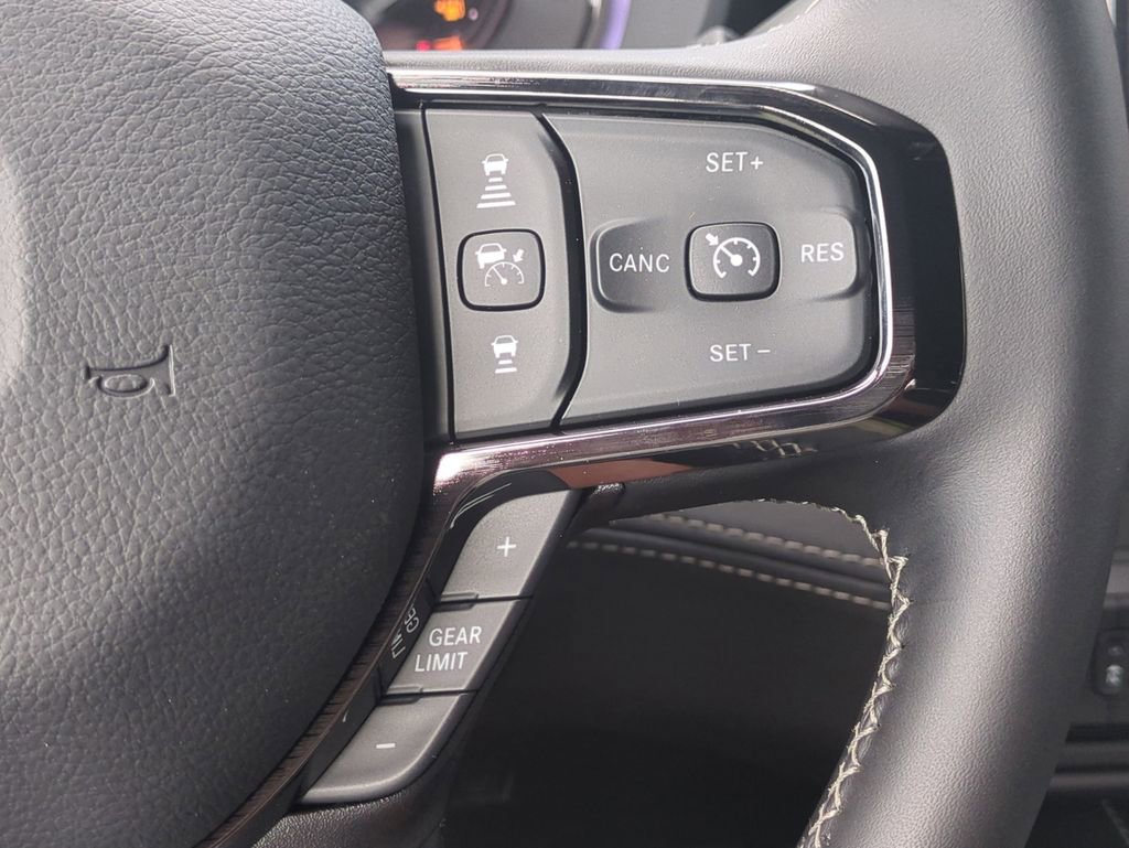 New 2026 RAM 2500 Limited AWD/4WD image 27