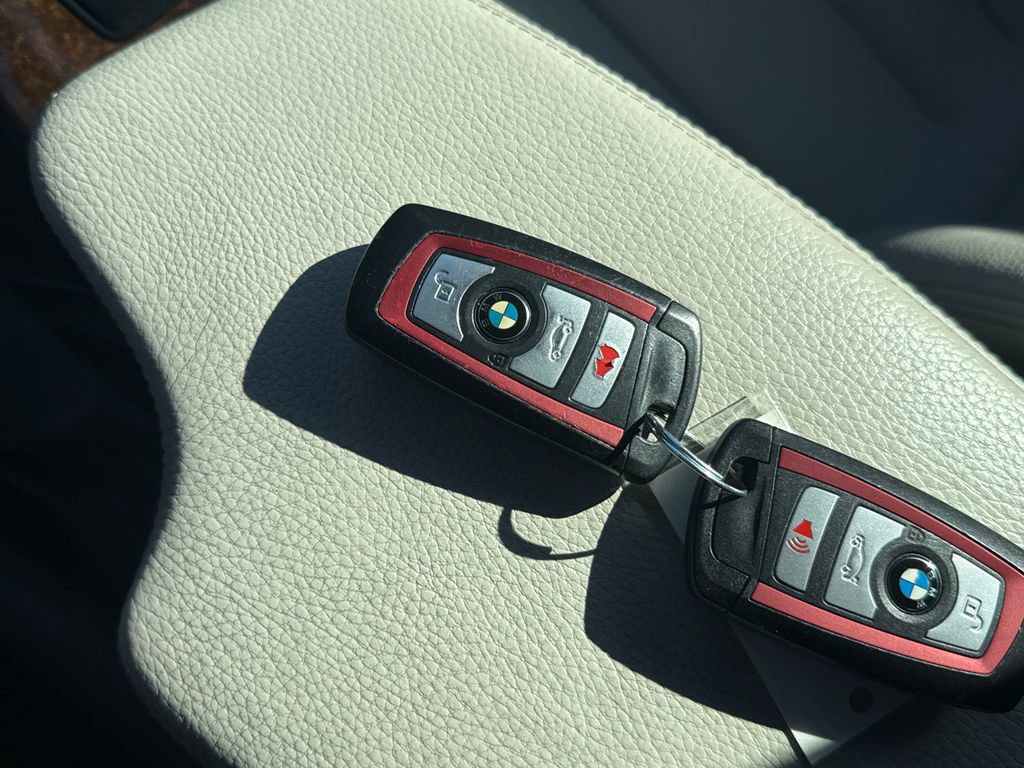 Used 2015 BMW 428i xDrive Convertible image 28