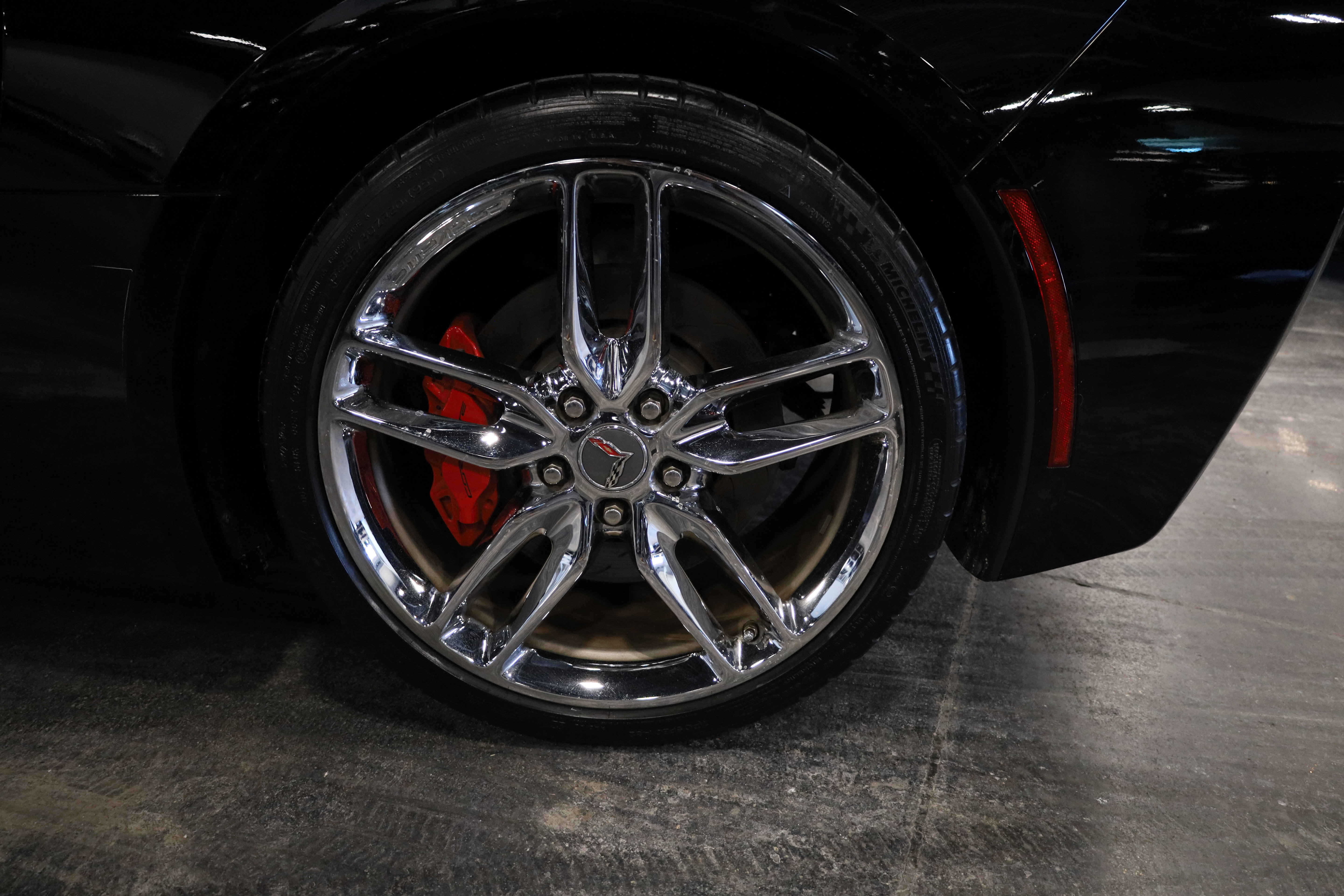 Used 2014 Chevrolet Corvette Stingray Convertible w/ 2LT Preferred Equipment Group image 15