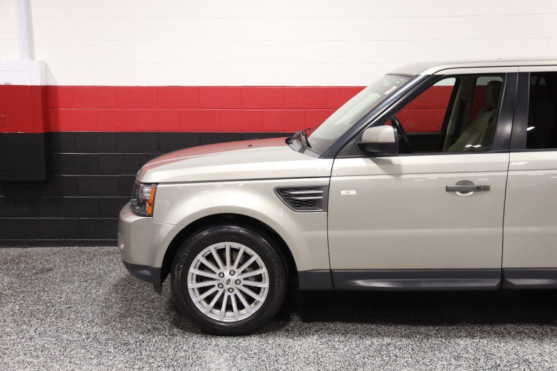 Used 2011 Land Rover Range Rover Sport HSE AWD/4WD image 21