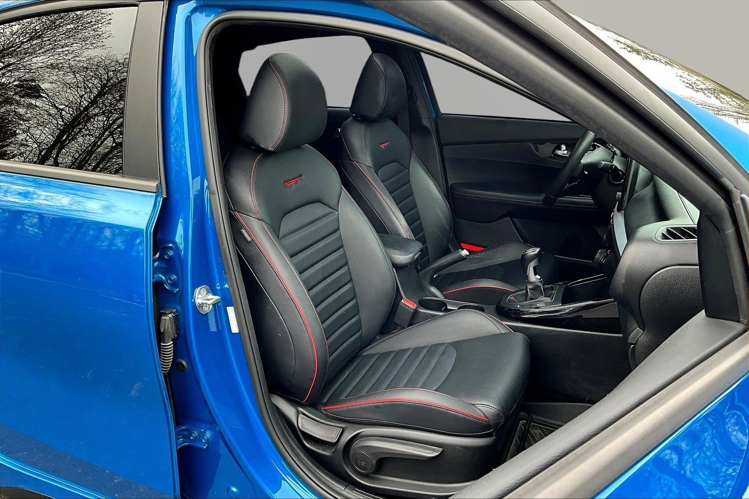 Used 2022 Kia Forte GT image 30