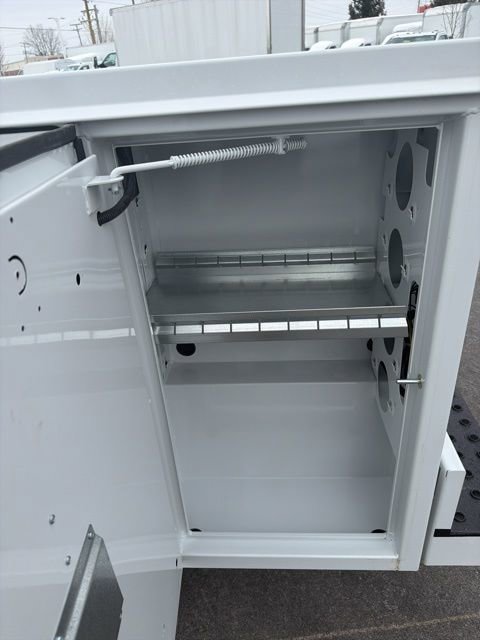 New 2026 Ford F250 XL w/ XL Chrome Package image 12