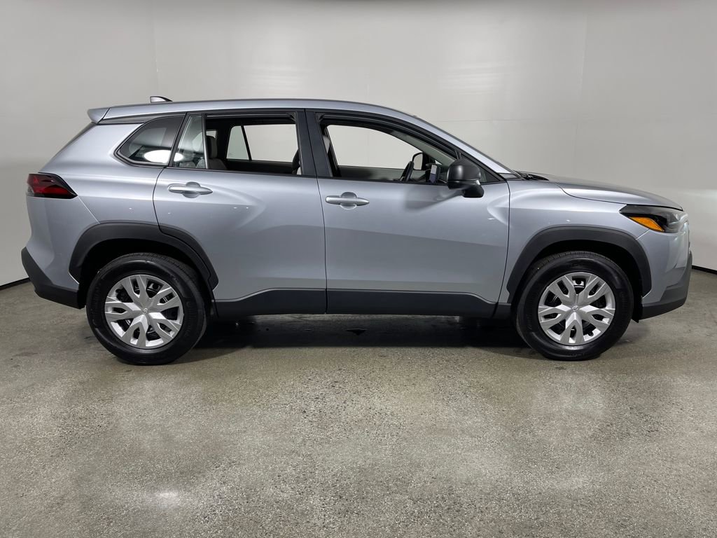 New 2026 Toyota Corolla Cross L image 2