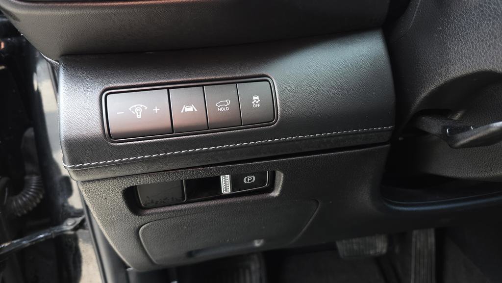 Used 2023 Hyundai Santa Fe Limited image 21