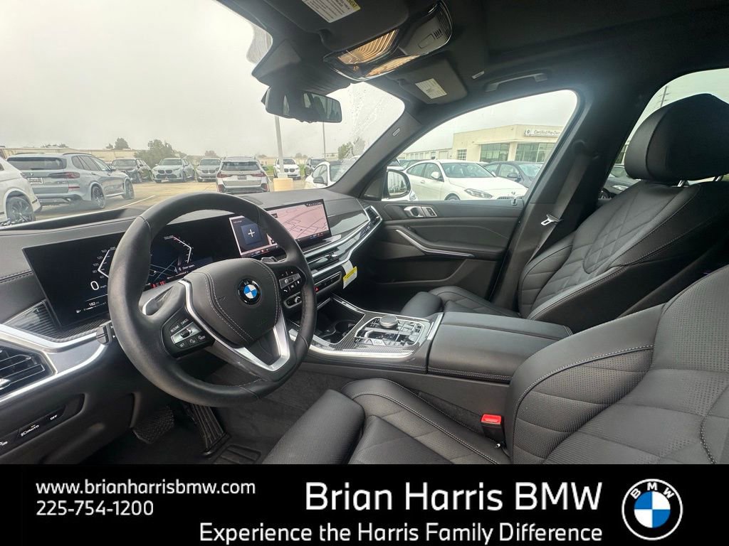 Certified 2025 BMW X5 xDrive40i w/ Parking Assistance Package image 28