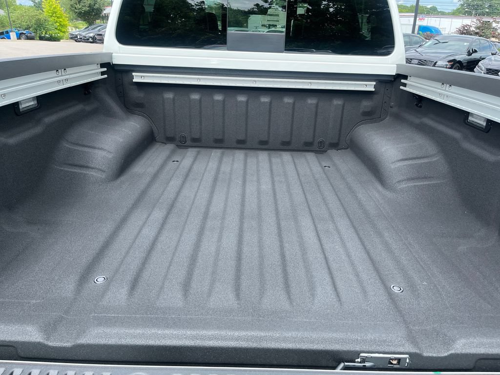 New 2026 Nissan Frontier PRO-4X w/ Pro Premium Package AWD/4WD image 22