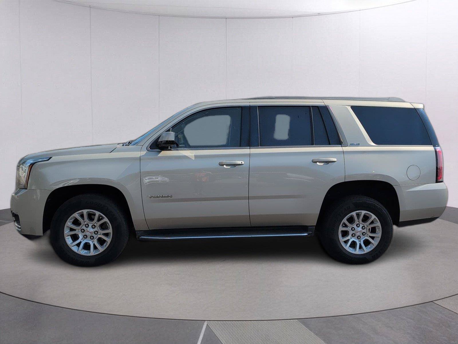 Used 2015 GMC Yukon SLE RWD image 2