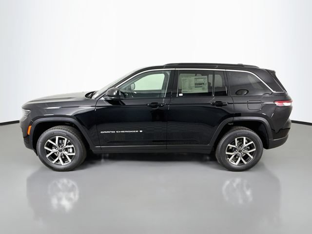New 2027 Jeep Grand Cherokee Laredo AWD/4WD image 4
