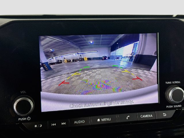 Used 2024 Nissan Pathfinder SV FWD image 18