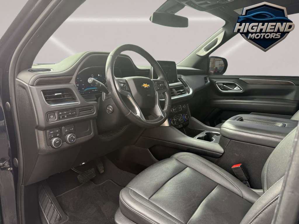 Used 2022 Chevrolet Tahoe LT w/ Luxury Package AWD/4WD image 13