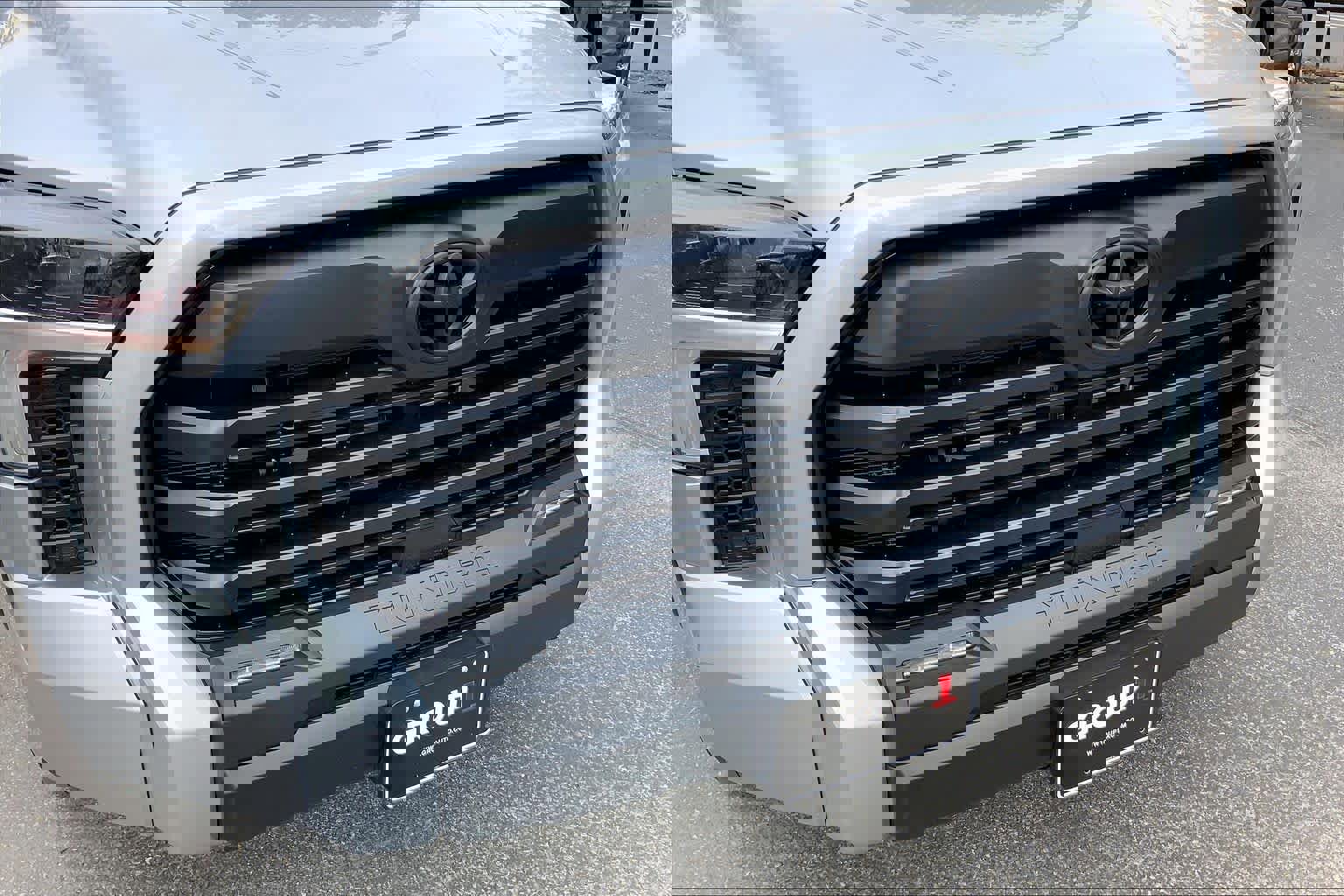 Used 2025 Toyota Tundra SR5 image 27