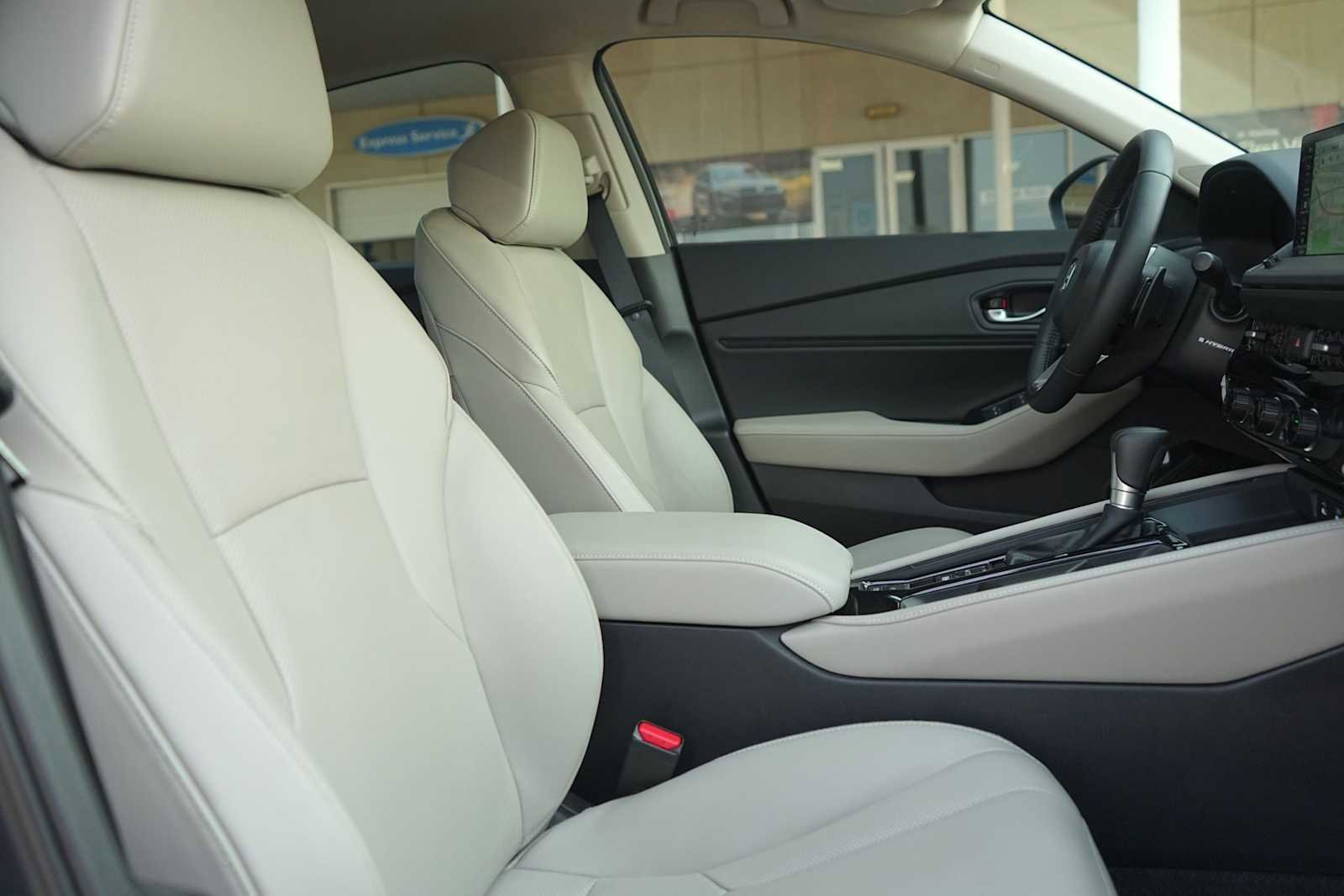 Used 2025 Honda Accord Touring image 15