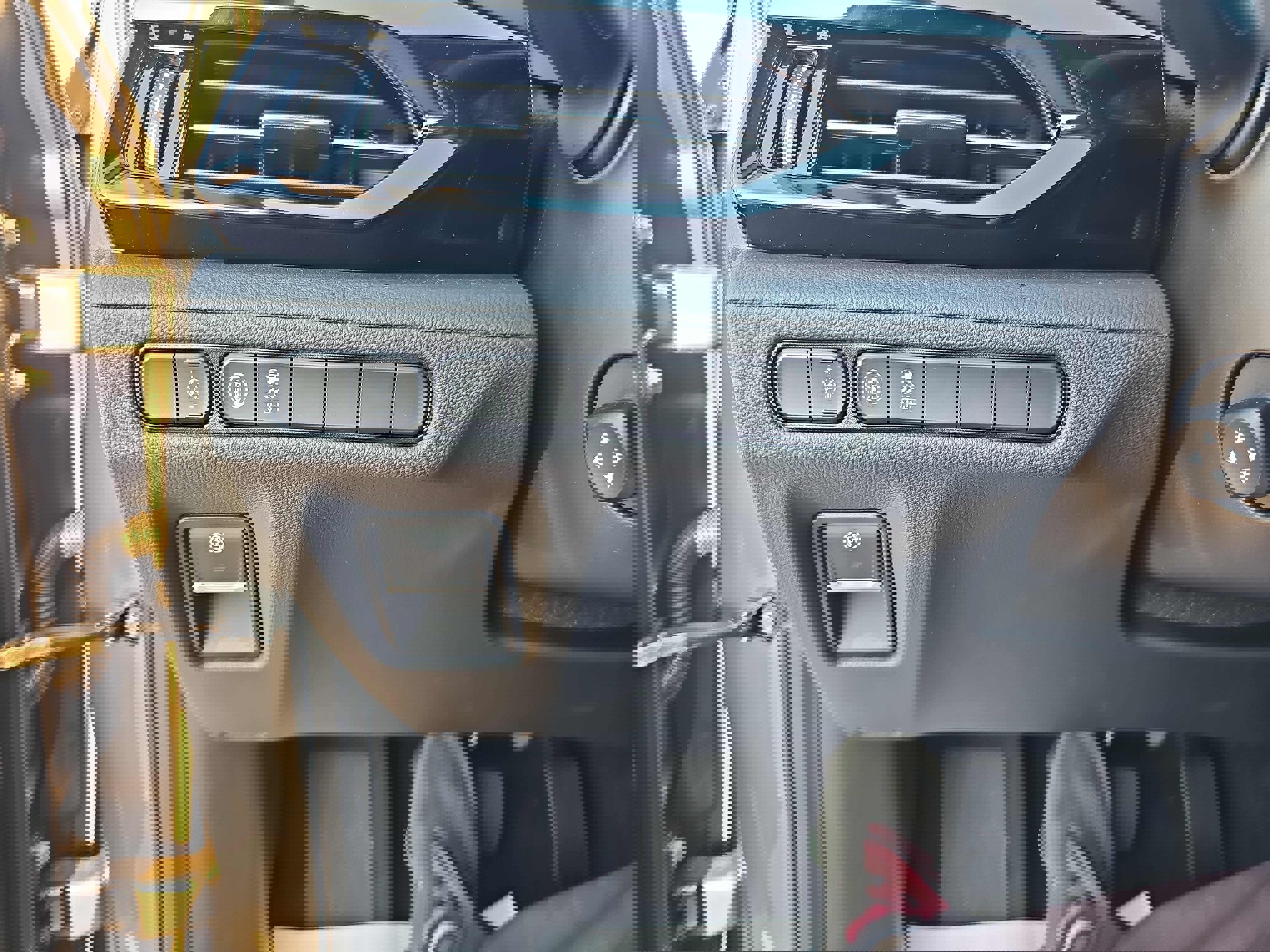 Used 2025 Acura MDX SH-AWD image 27