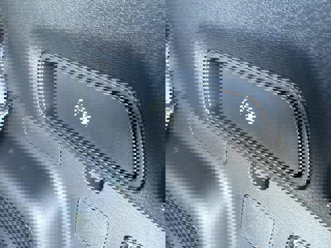 Used 2024 Mitsubishi Outlander SEL image 42