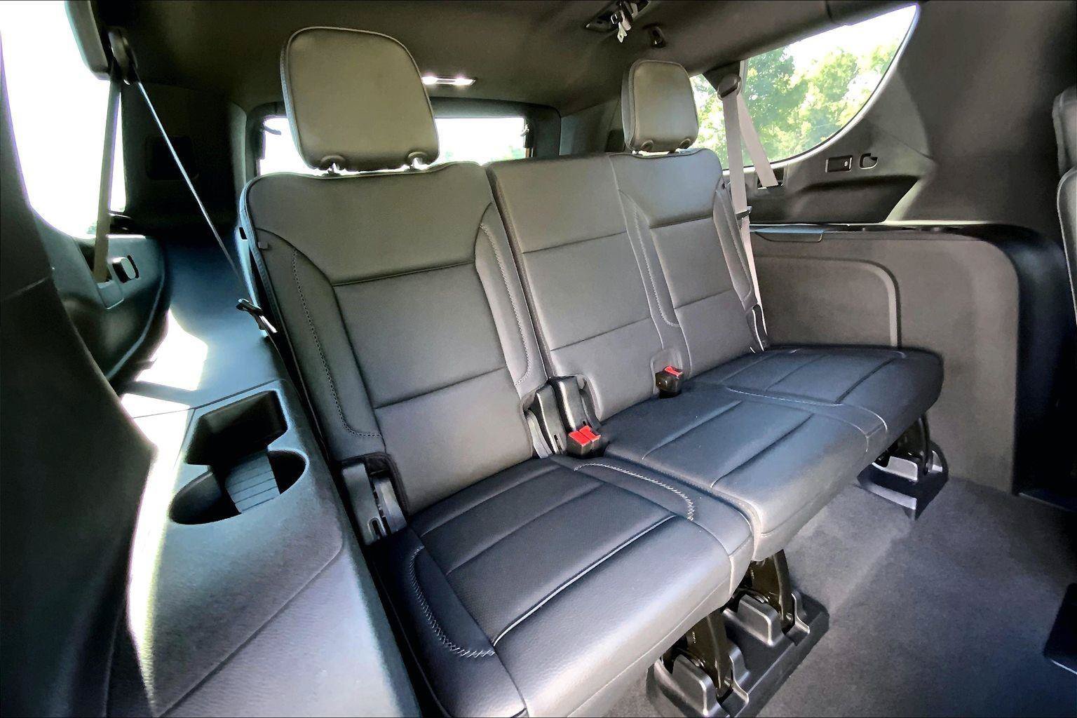 Used 2023 GMC Yukon XL Denali w/ Denali Reserve Package AWD/4WD image 27