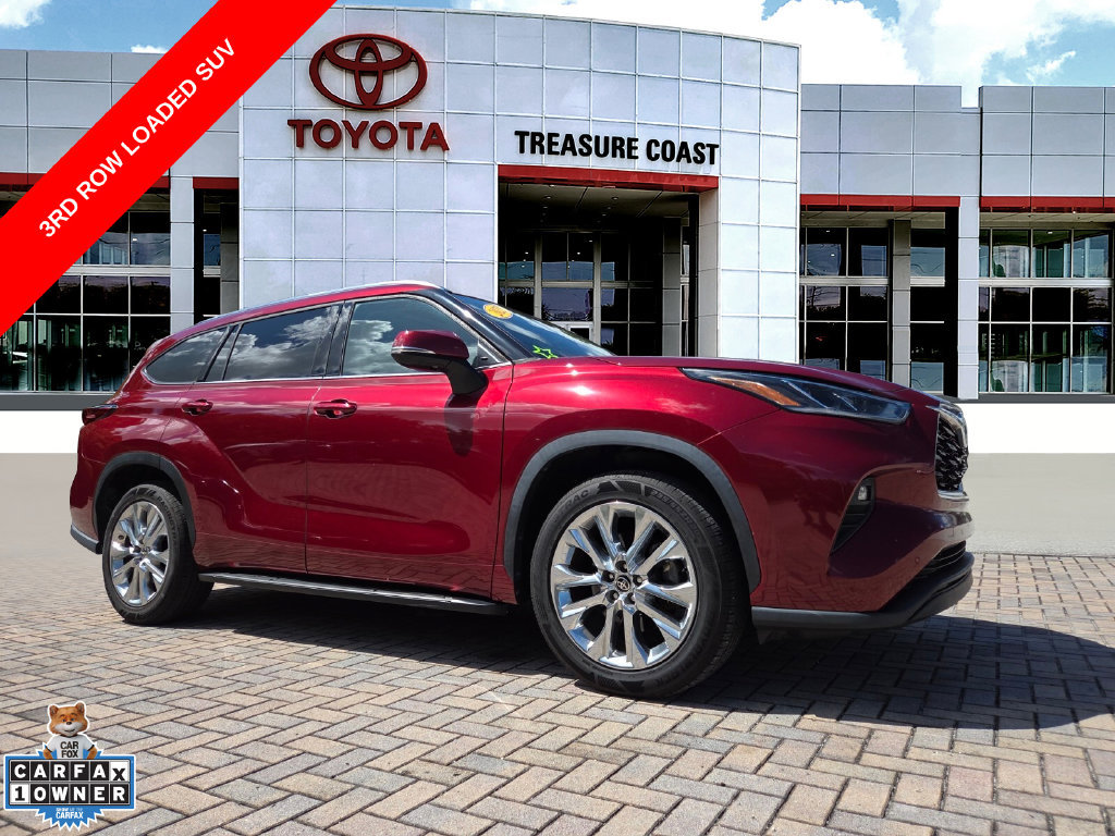 Used 2023 Toyota Highlander Limited FWD image 1