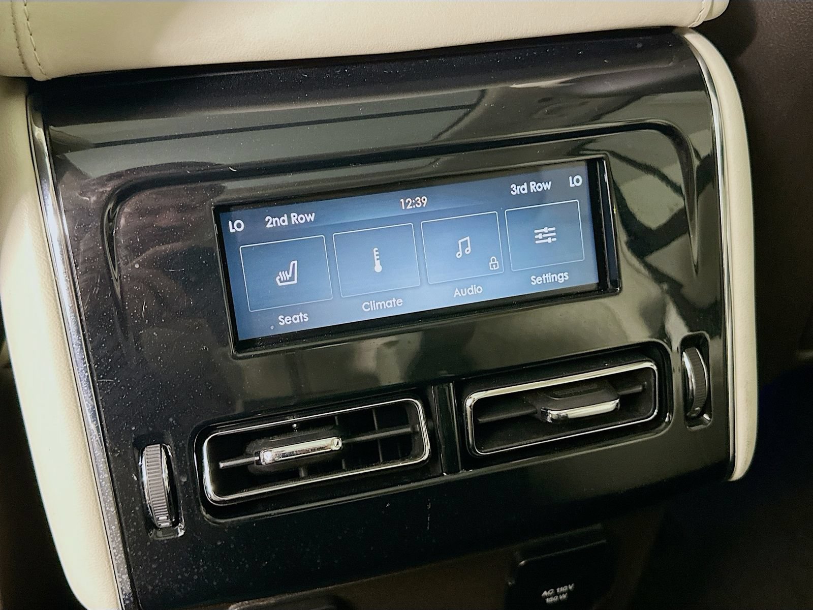 Used 2020 Lincoln Aviator Black Label Grand Touring w/ Class IV Trailer Tow Package AWD/4WD image 37