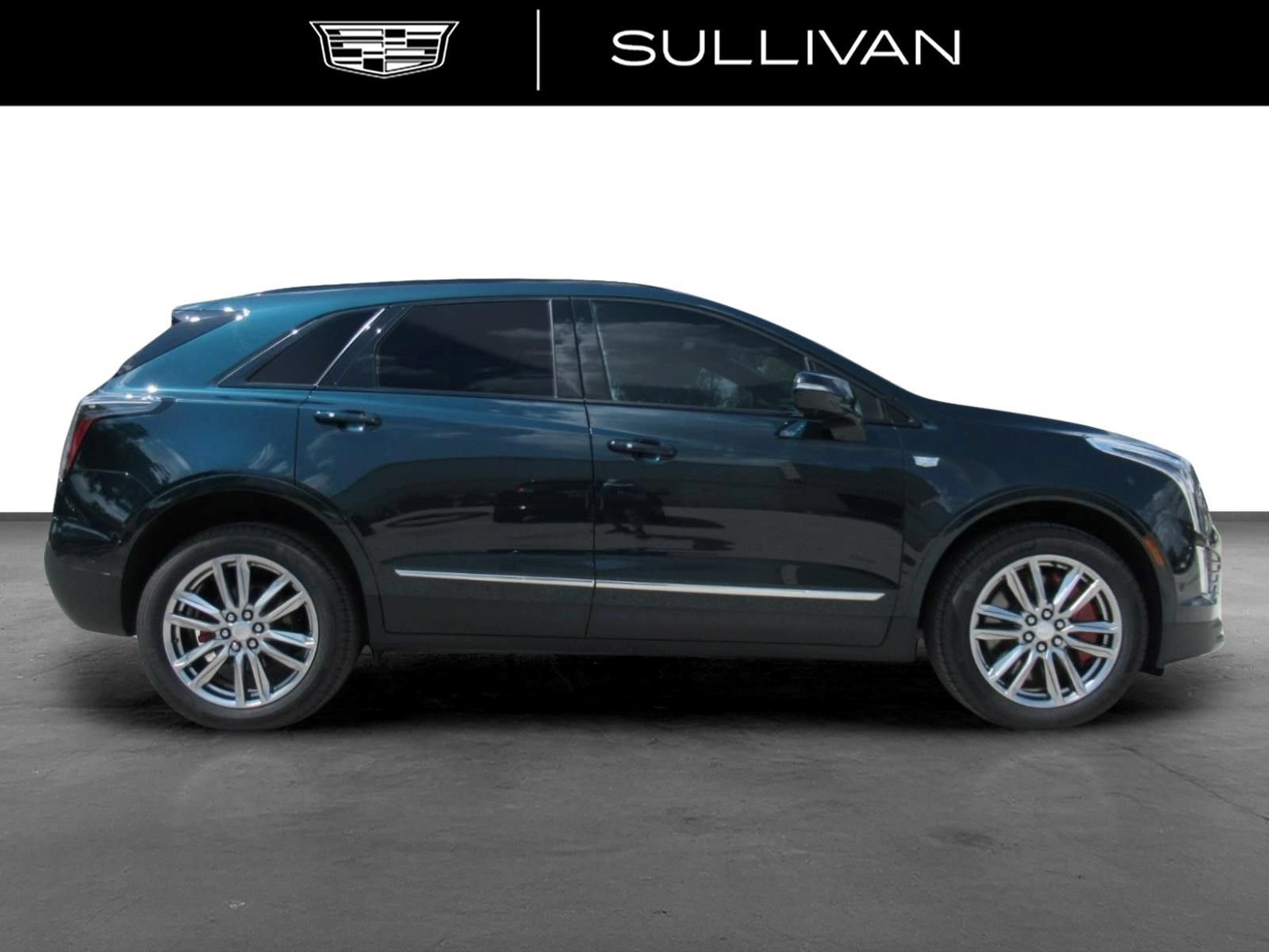 Certified 2026 Cadillac XT5 Sportv w/ LPO, Floor Liner Package AWD/4WD image 2