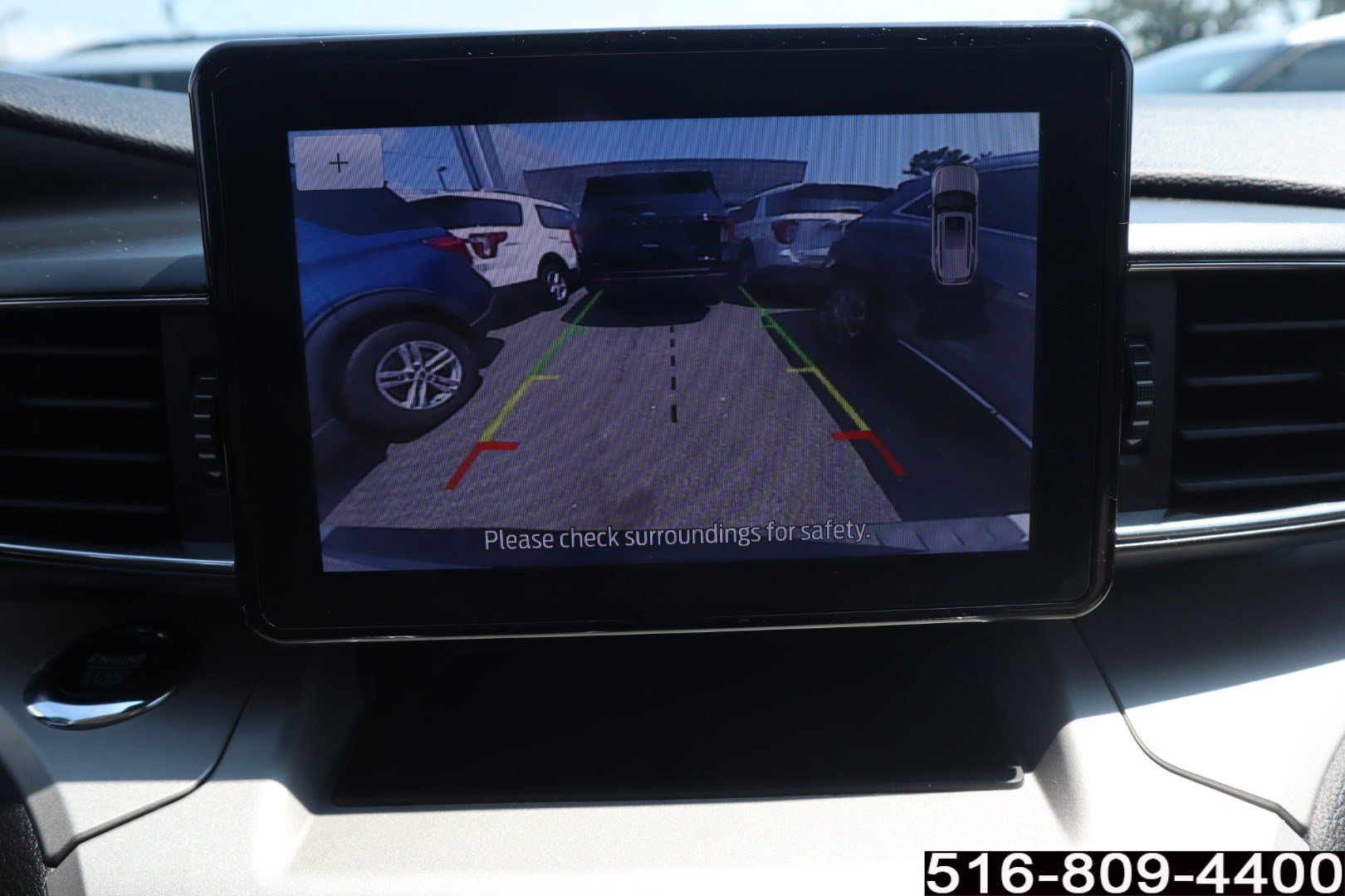 Used 2023 Ford Explorer XLT w/ Equipment Group 202A AWD/4WD image 17