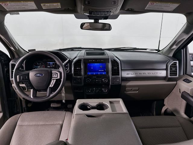 Certified 2022 Ford F250 XLT w/ Black Appearance Package image 18