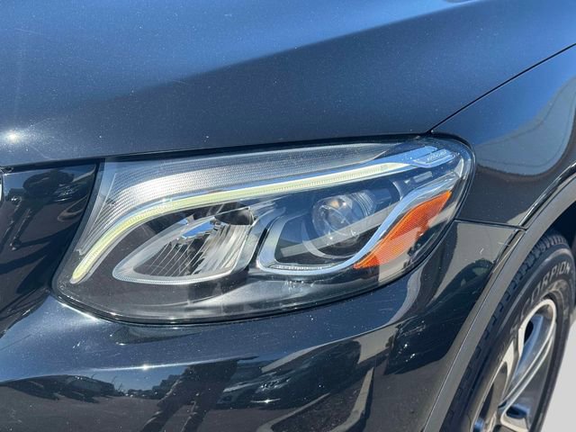 Used 2019 Mercedes-Benz GLC 300 4MATIC image 11