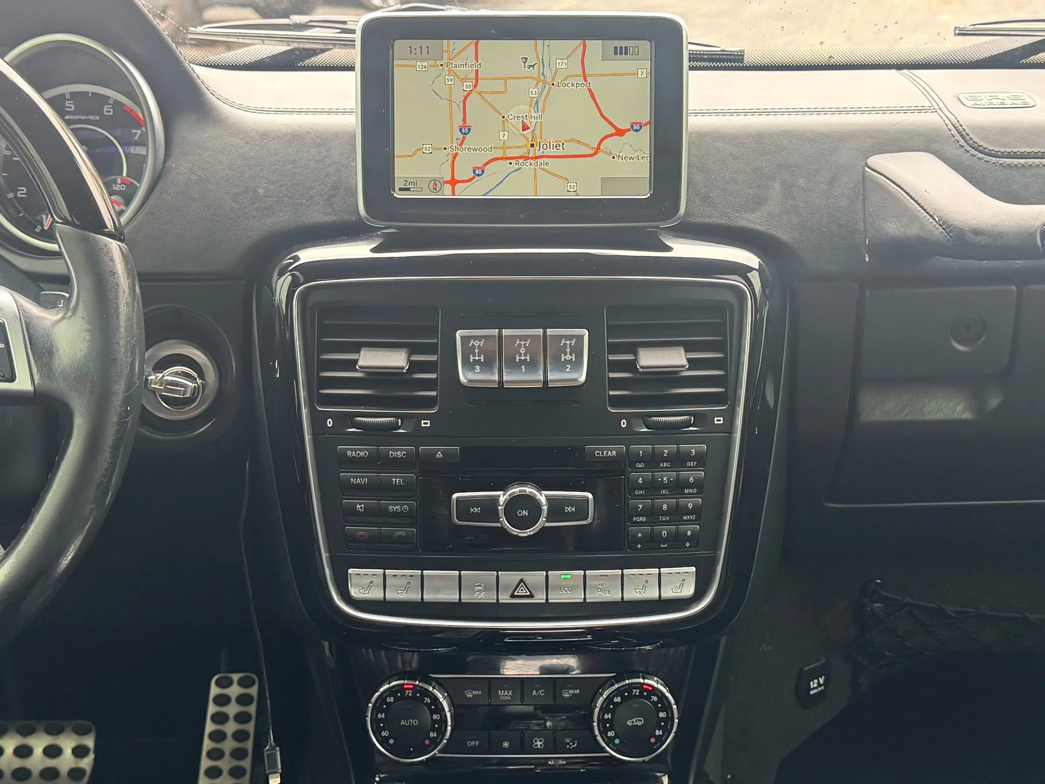 Used 2015 Mercedes-Benz G 63 AMG 4MATIC image 29