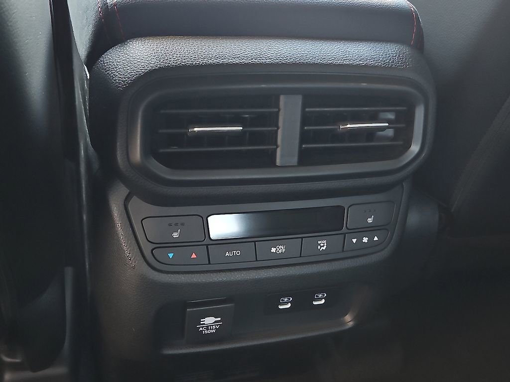 Used 2026 Honda Pilot Black Edition image 19