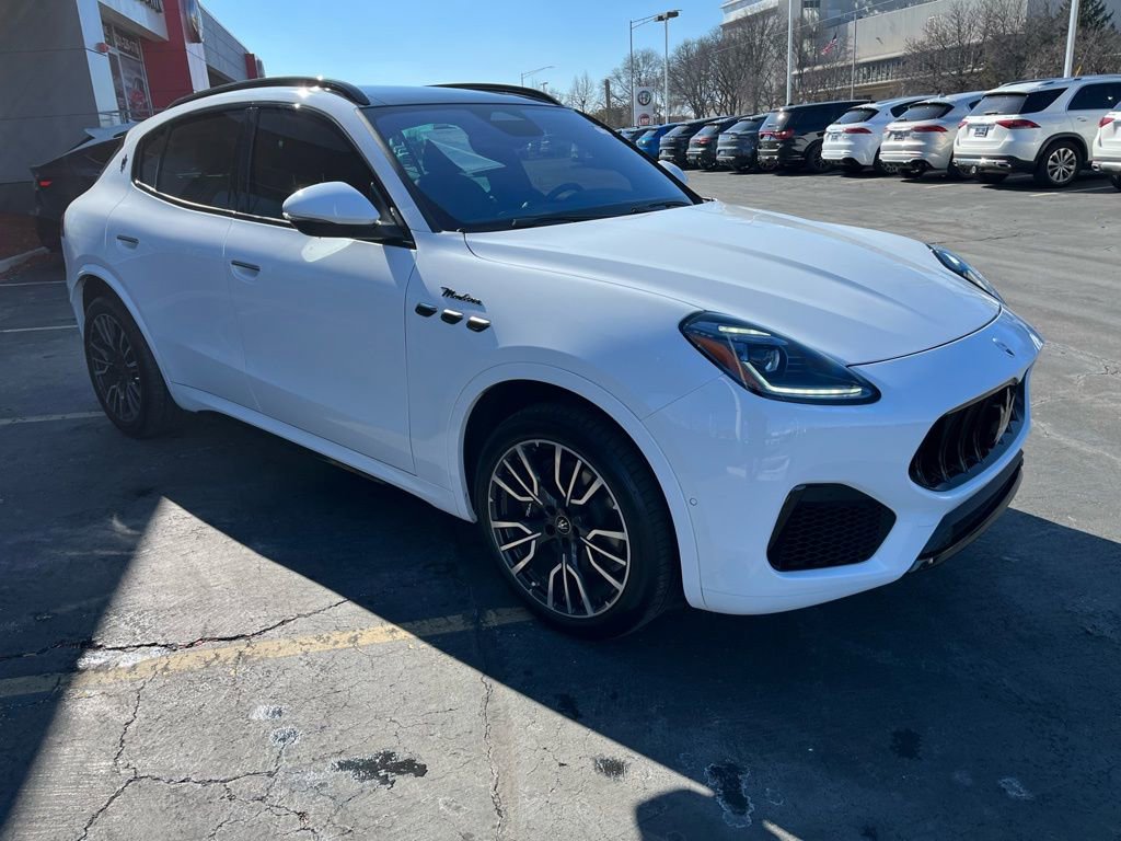 Used 2023 Maserati Grecale Modena image 3