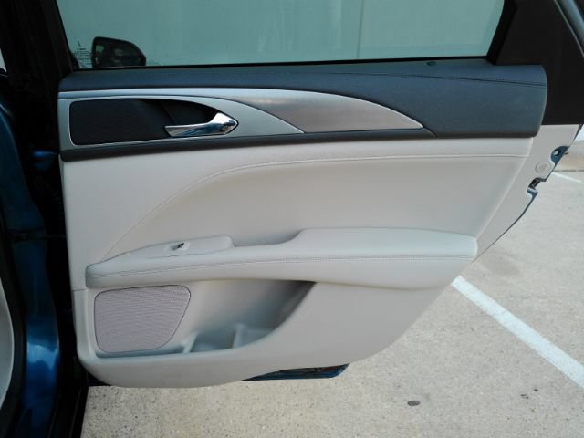 Used 2019 Lincoln MKZ Premiere FWD image 24