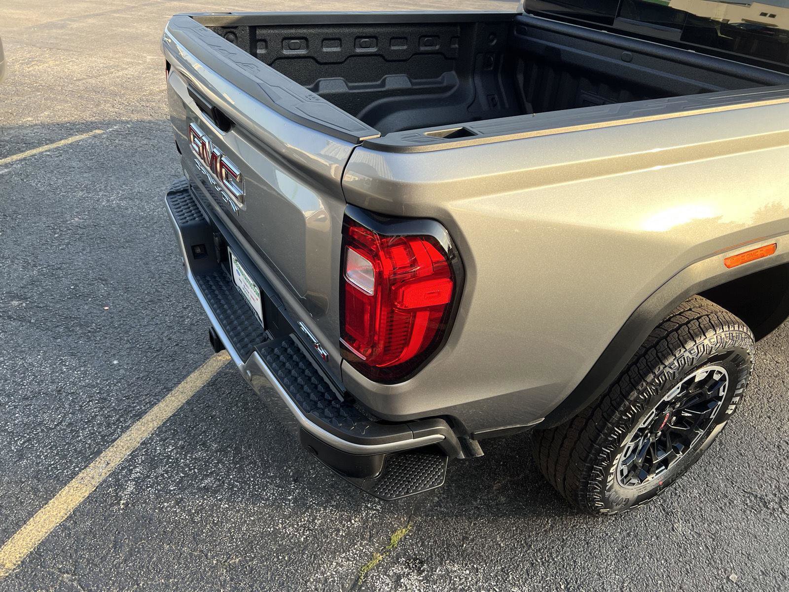 New 2026 GMC Canyon AT4 image 37