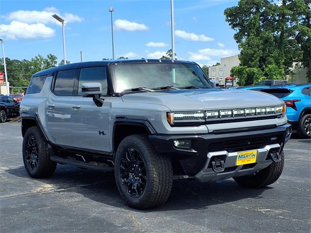 New 2025 GMC Hummer EV 3X w/ LPO, Dark Essentials Package image 6