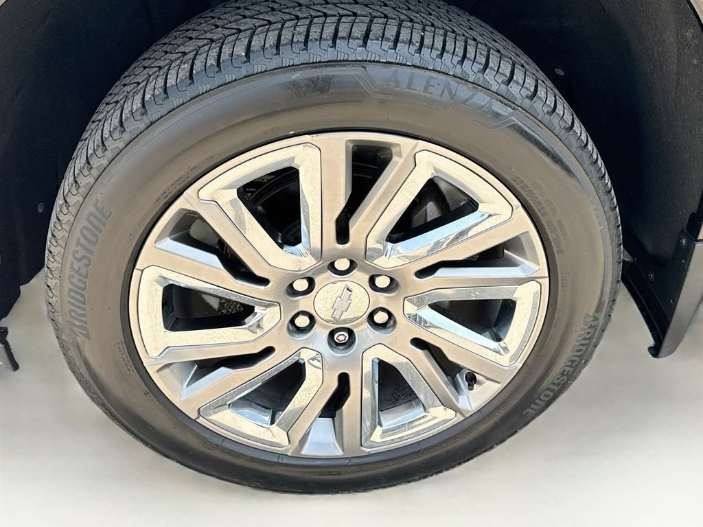 Used 2020 Chevrolet Silverado 1500 LT w/ Texas Edition RWD image 39