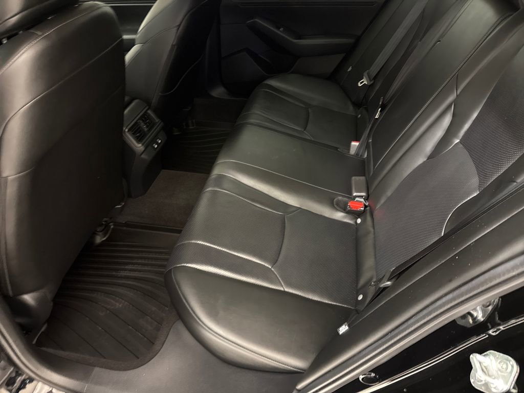 Used 2025 Honda Accord EX-L image 17