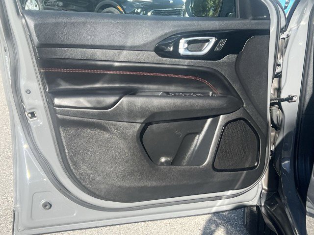 Used 2022 Jeep Compass Trailhawk w/ Trailhawk Elite Group image 21