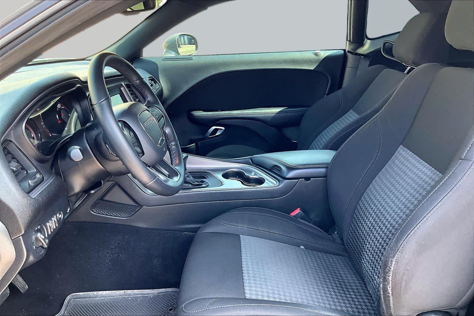 Used 2023 Dodge Challenger SXT w/ Blacktop Package RWD image 9