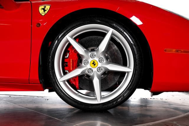Certified 2018 Ferrari 488 Spider RWD image 21
