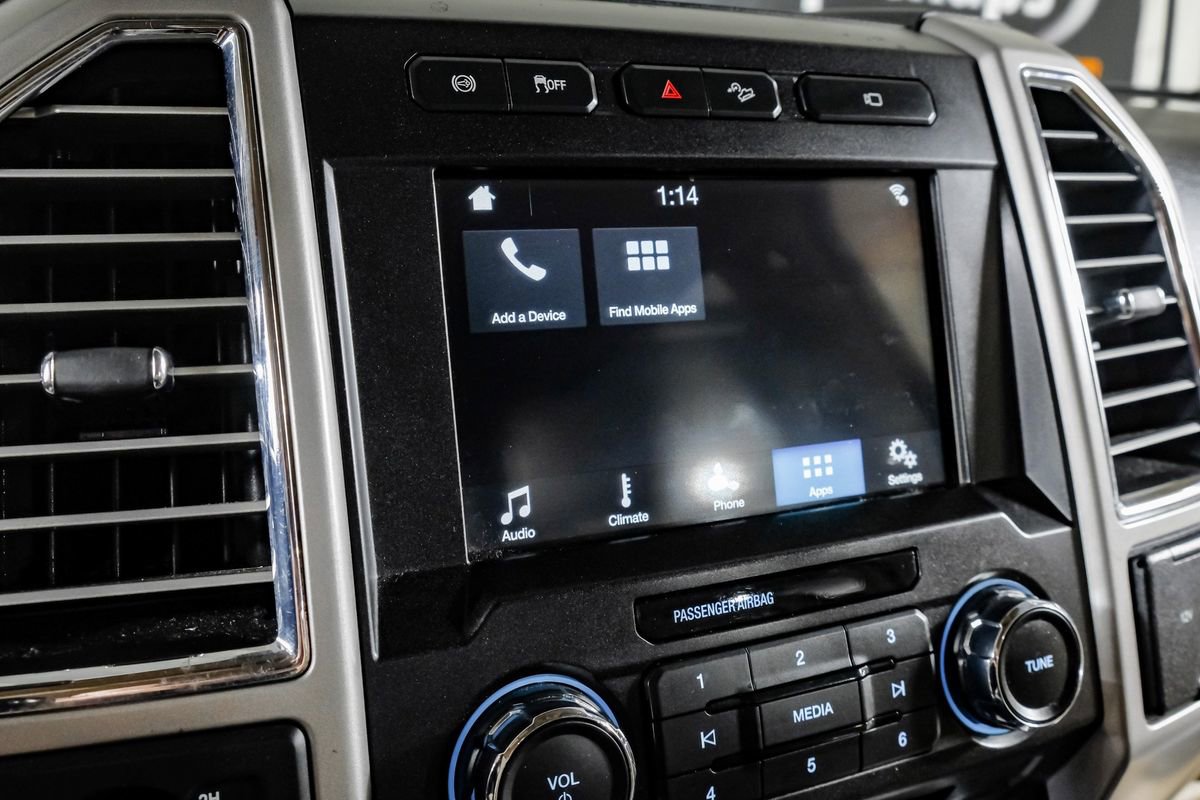 Used 2017 Ford F250 Lariat w/ Chrome Package image 27