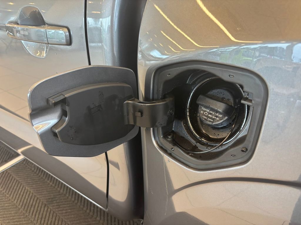 New 2026 Nissan Frontier SV w/ Tow Package image 29