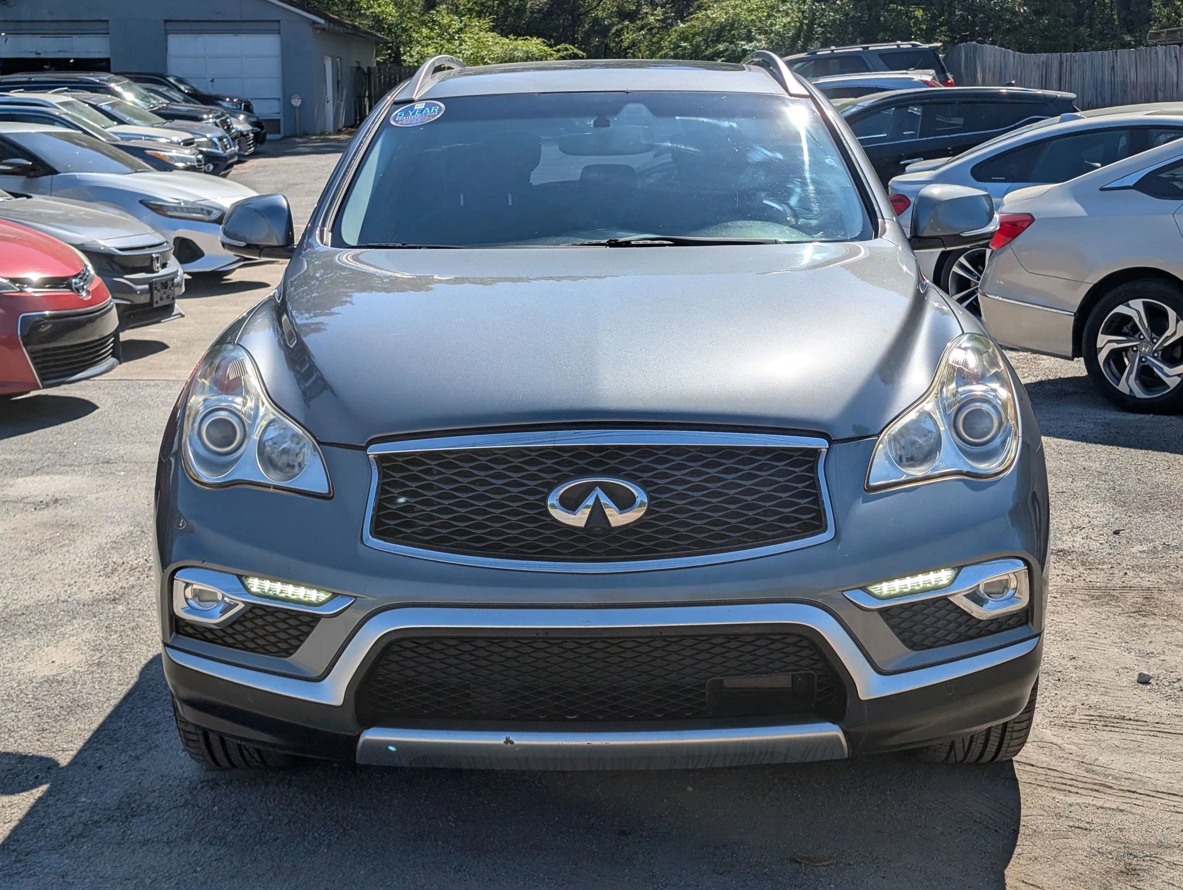 Used 2017 INFINITI QX50 AWD w/ Technology Package image 2