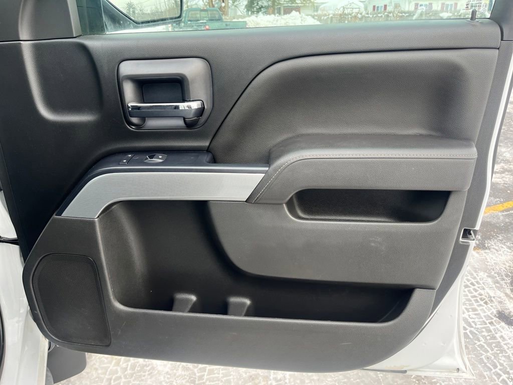 Used 2017 Chevrolet Silverado 1500 LT w/ All Star Edition image 28