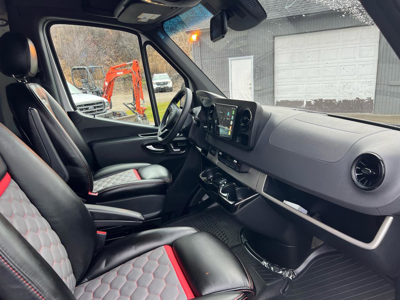 Used 2021 Mercedes-Benz Sprinter 3500 image 9