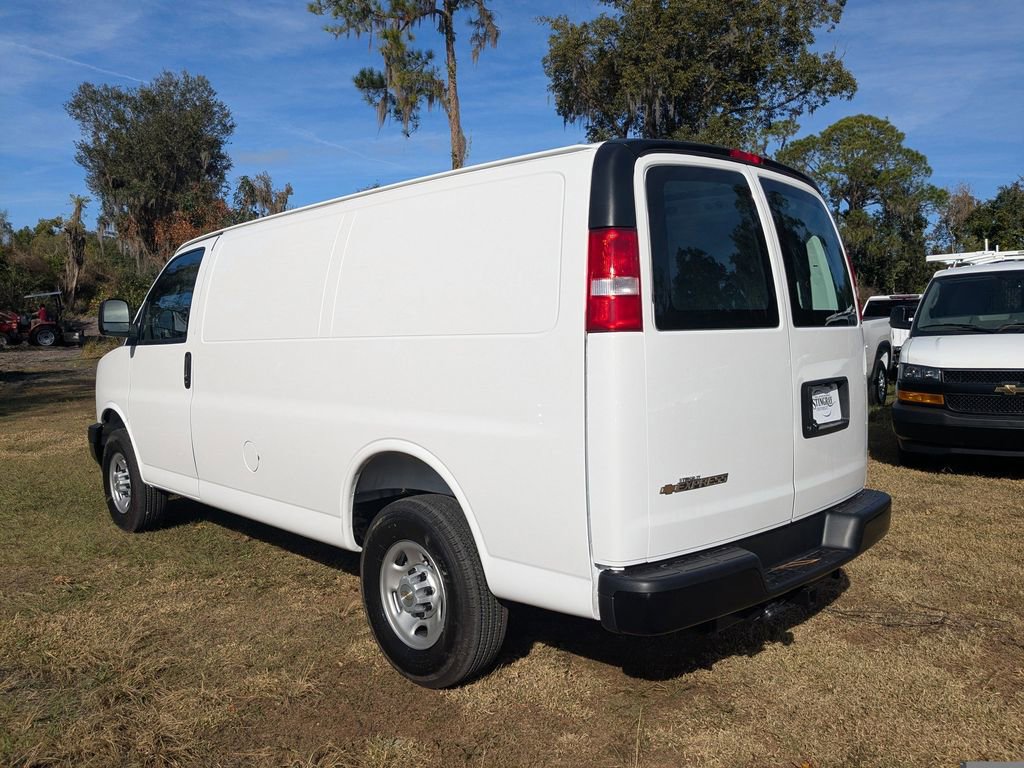New 2025 Chevrolet Express 2500 w/ Driver Convenience Package RWD image 6