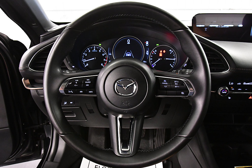 Used 2025 MAZDA MAZDA3 2.5 S Hatchback w/ Premium Pkg FWD image 17